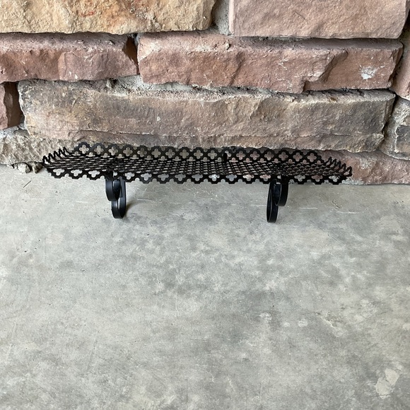 Vintage Other - Vintage Mid-Century Modern Metal Rectangular Open Quatrefoil Wall Shelf